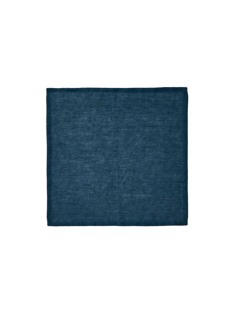 Ensemble de serviettes en lin bleu marine styled for breakfast
