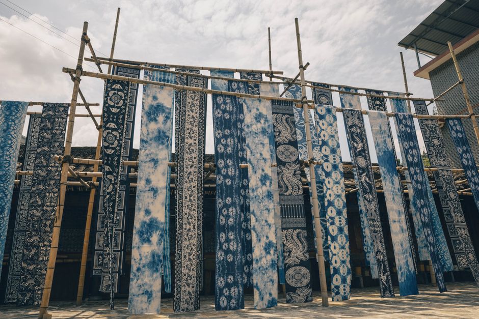 Bamboo Fabric: Sustainable Miracle or Clever Greenwashing? What You Need to Know in 2025
