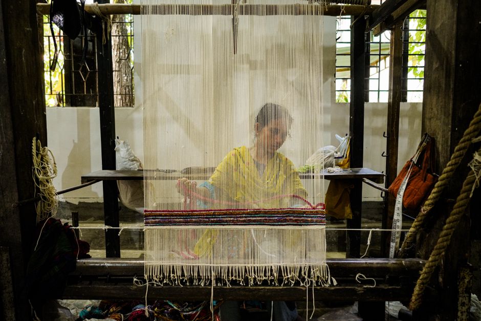 How Can You Tell If a Pashmina Is Real? A Practical Buyer's Guide