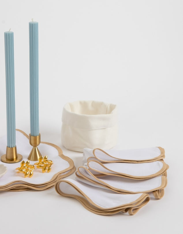 Linen Table Placemet and Napkins Set with Scalloped Edges