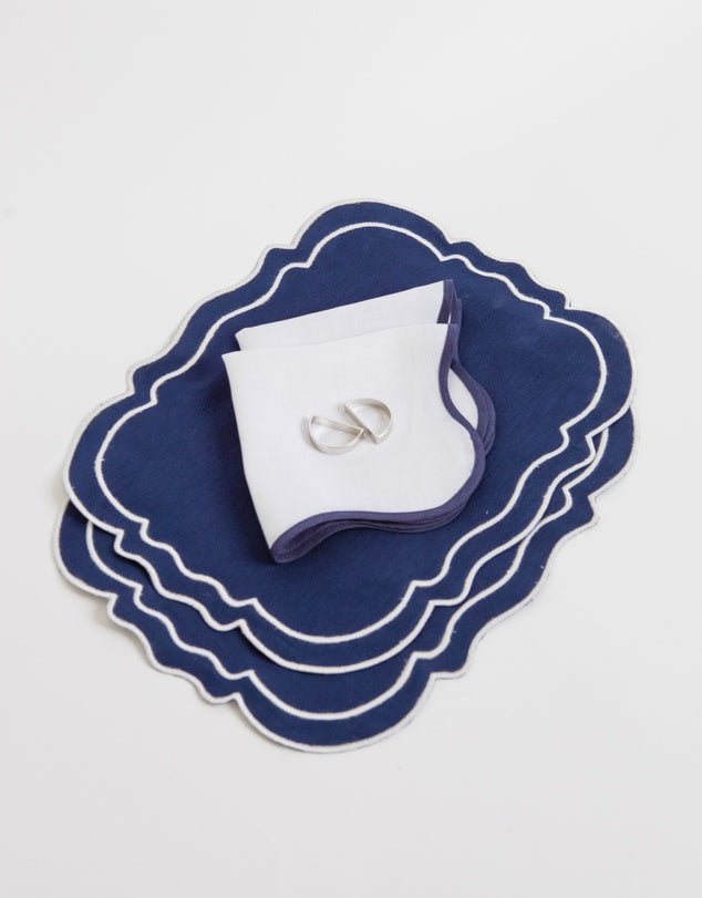 Linen Table Placemet and Napkins Set with Embroidered Scalloped Edges