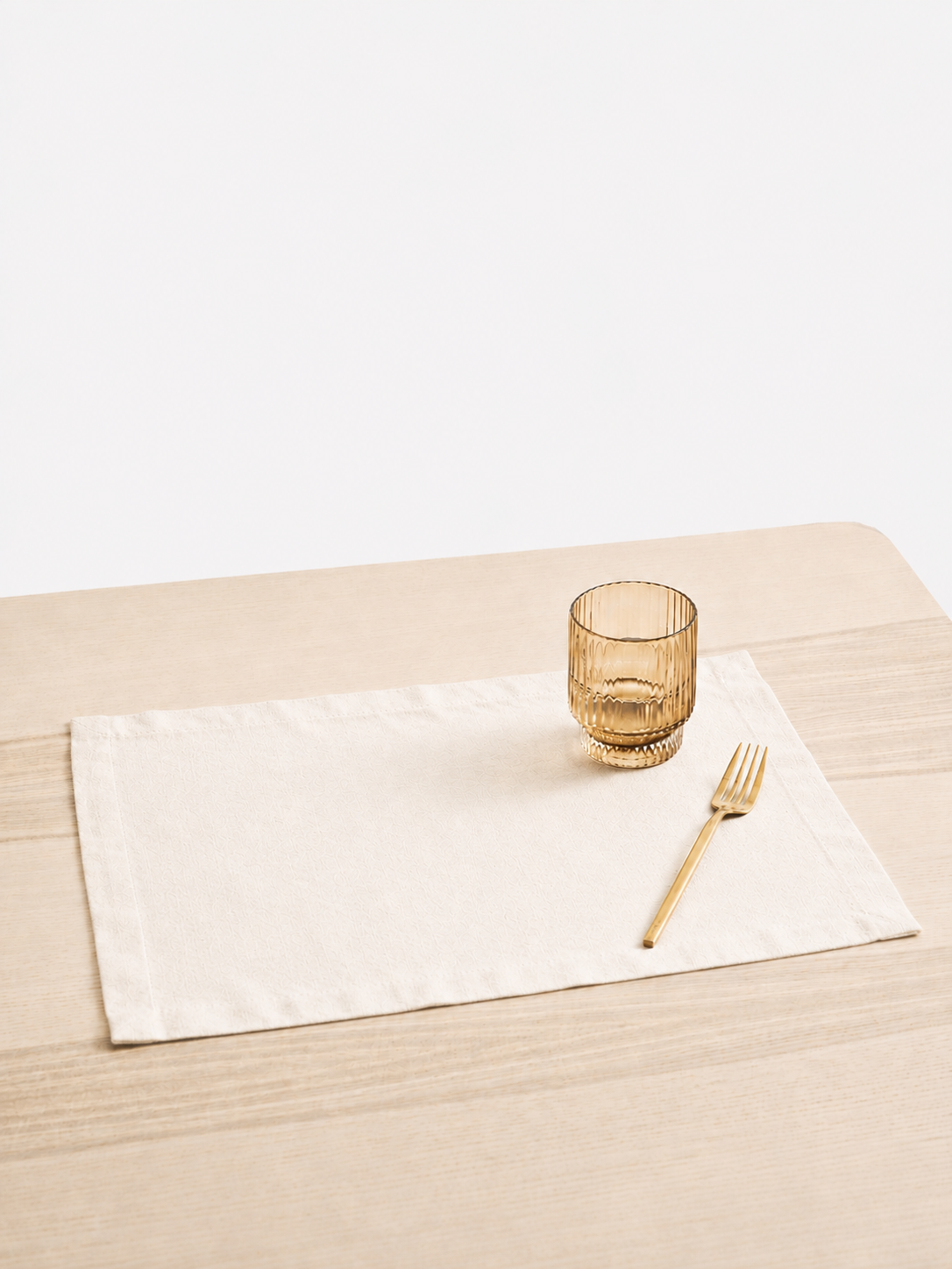 Ivory Linen Table Placemat Set