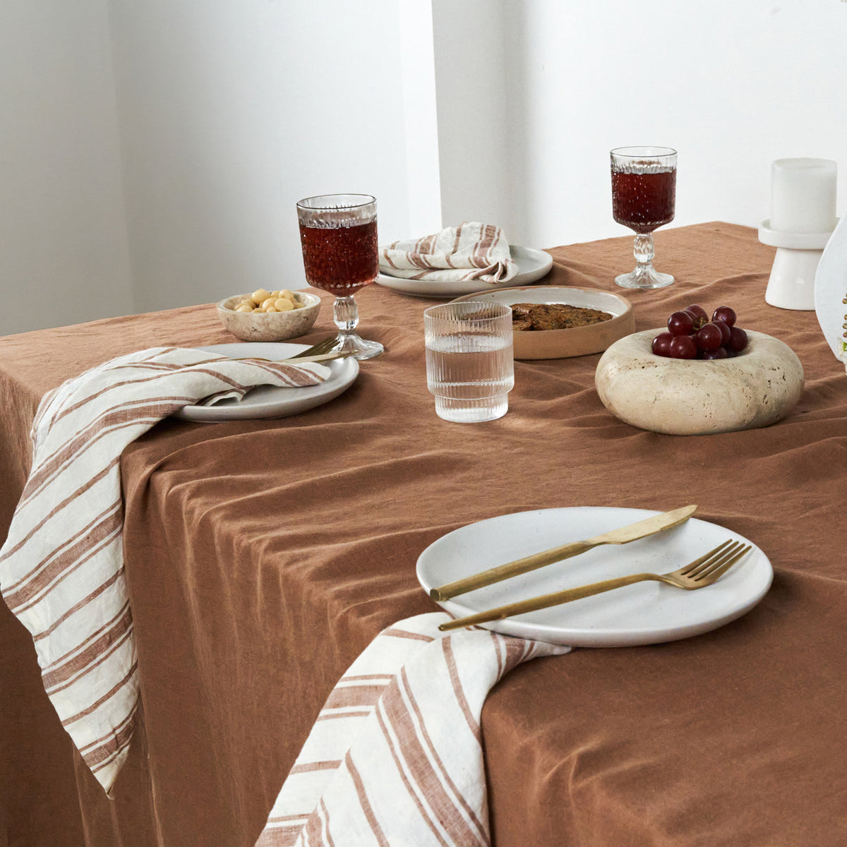 Hazlenut Linen Table Cloth