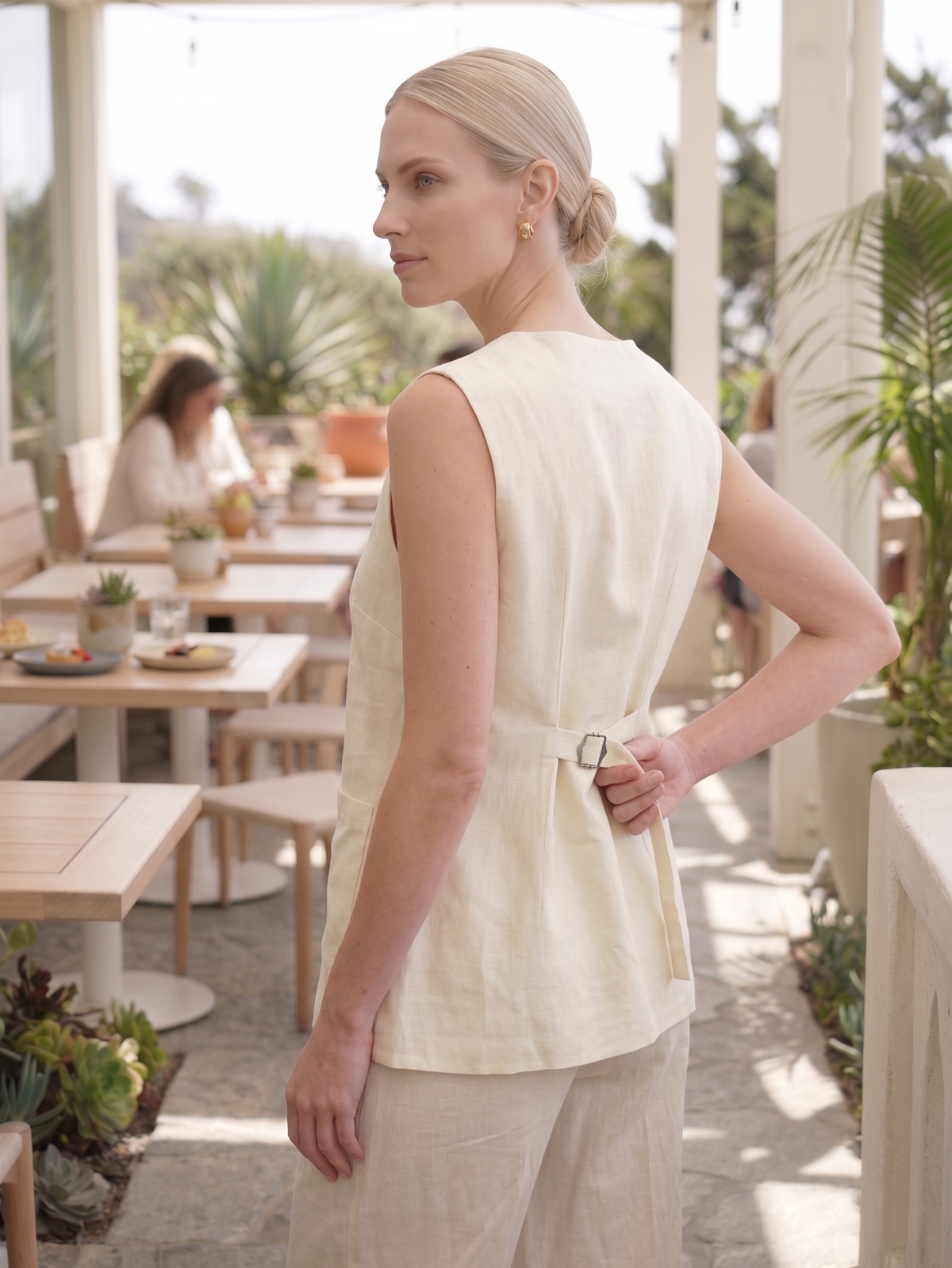 Gilet di lino bianco