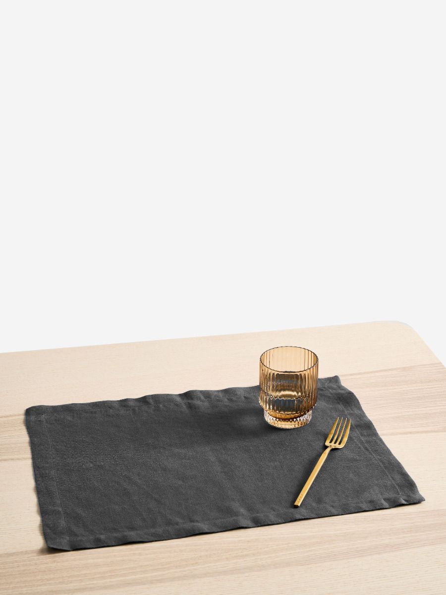 Ensemble de sets de table en lin noir