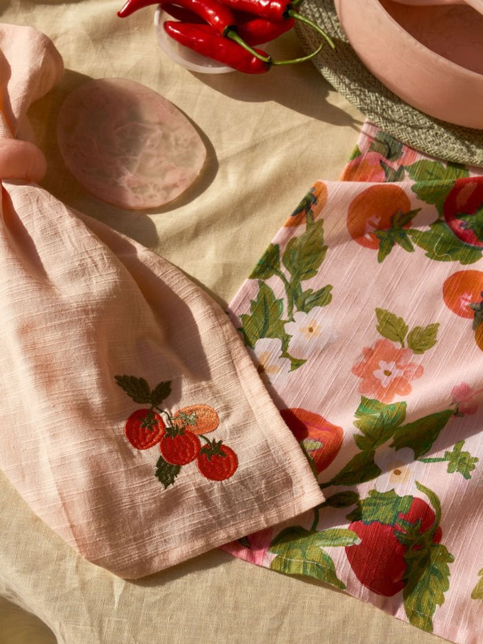 Butter Yellow Linen Table Cloth lifestyle