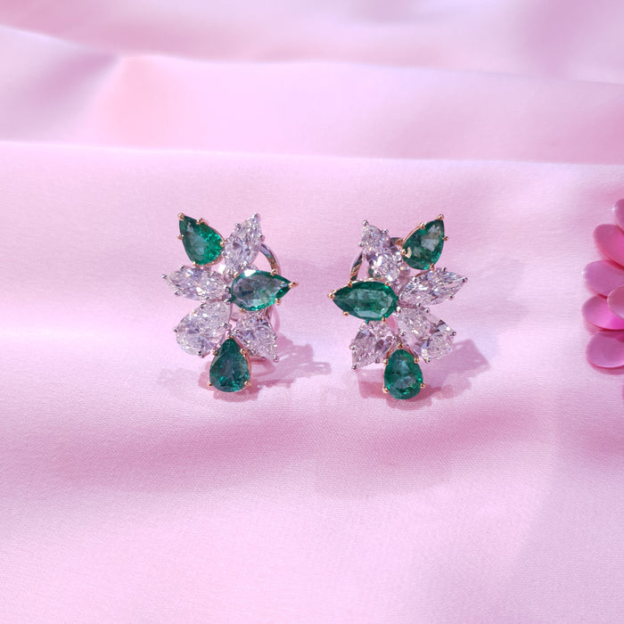 Boucles d'oreilles émeraude et diamant