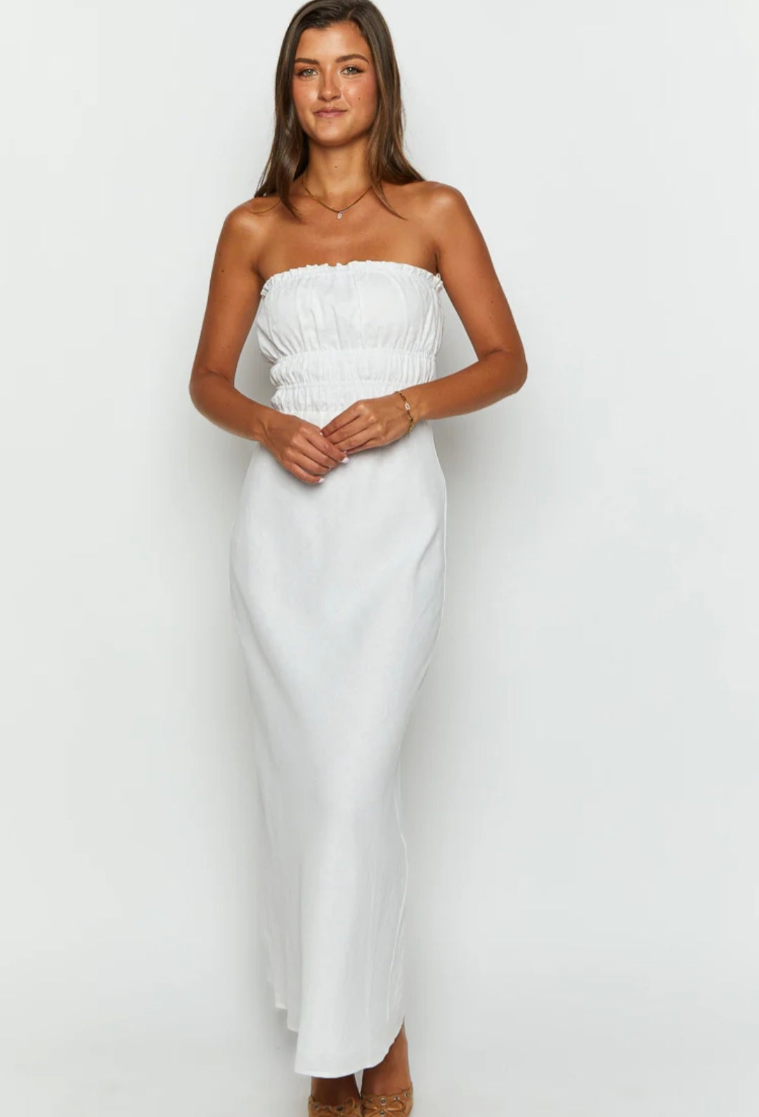 Abito in cotone bianco