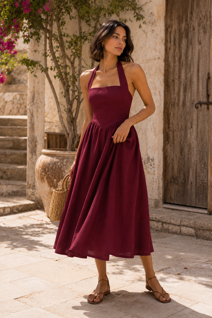 Abito midi in lino azzurro polvere con scollo all'americana e schiena arricciata lifestyle